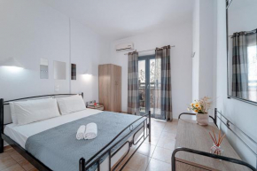Гостиница Marousi Rooms  Перисса